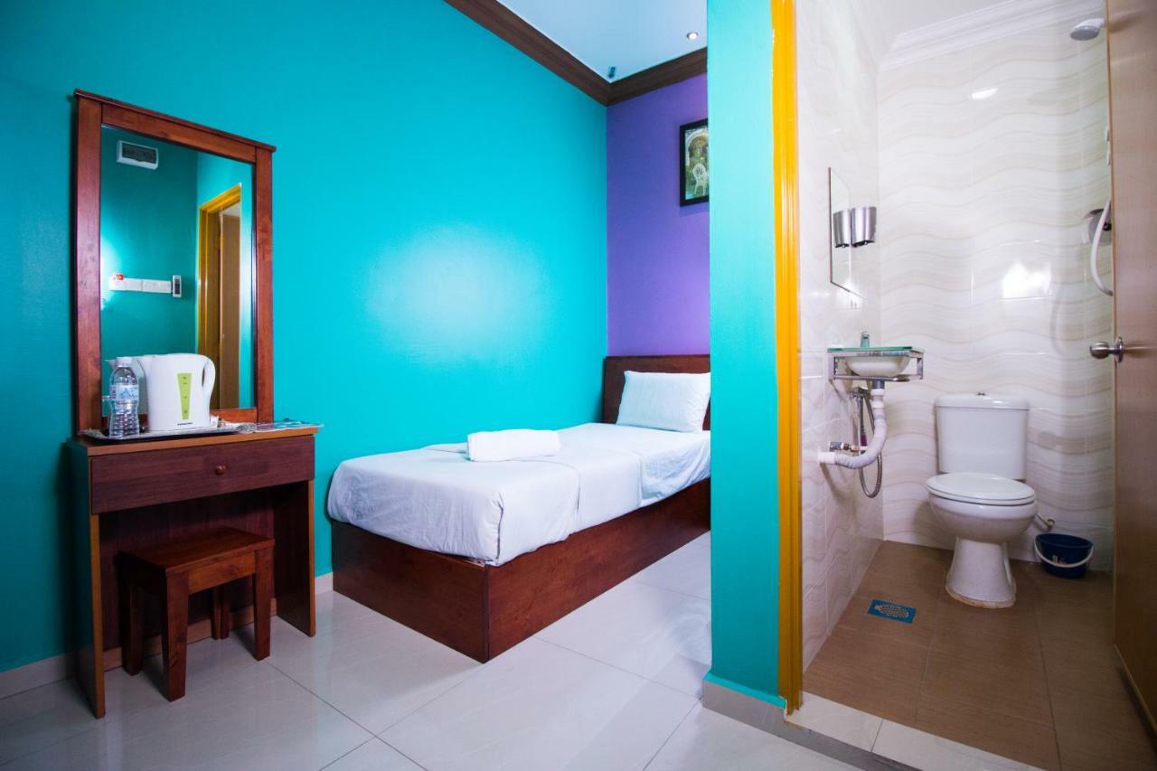 Saujana City Hotel Bandar Saujana Putra Ngoại thất bức ảnh