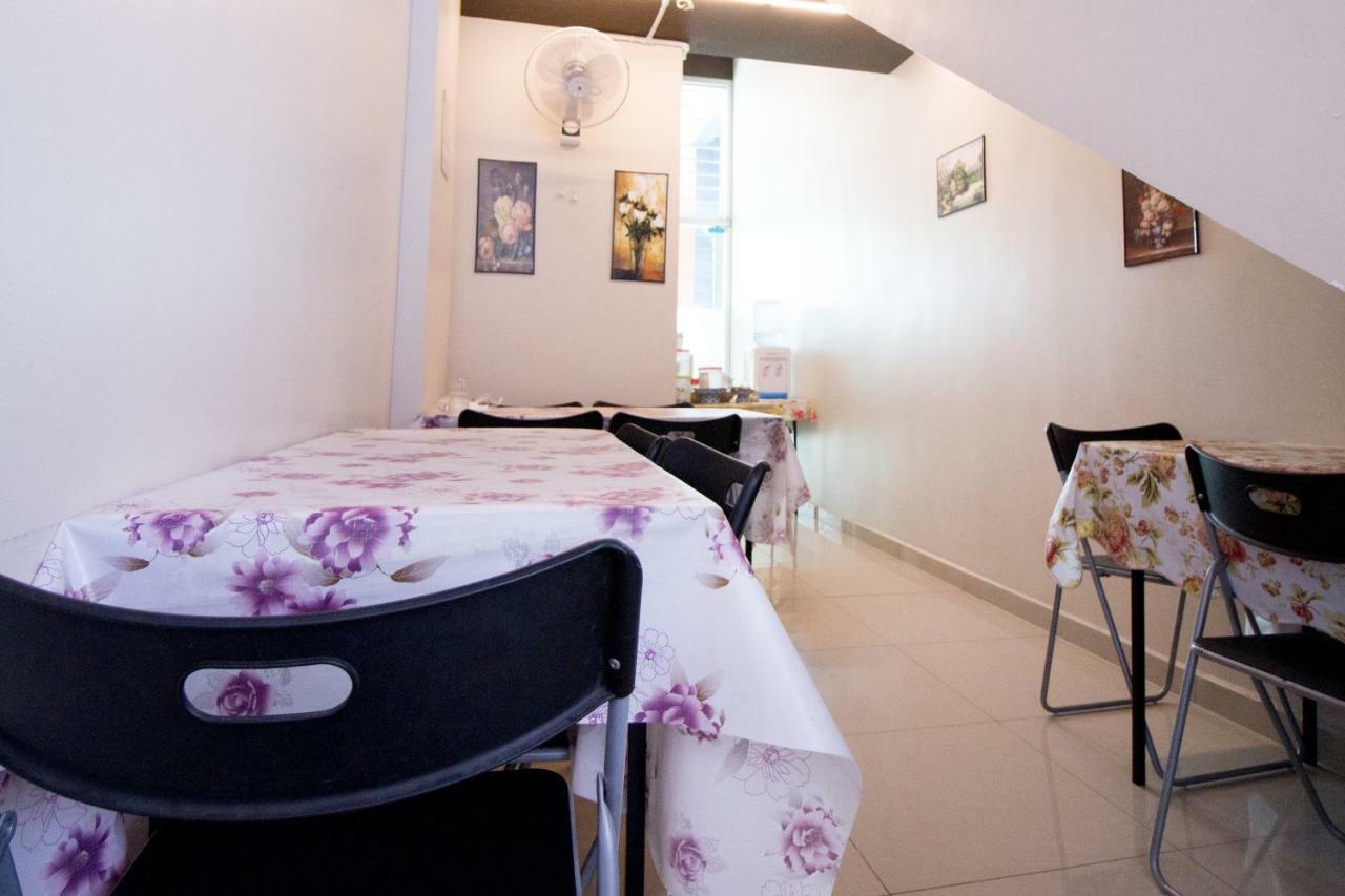 Saujana City Hotel Bandar Saujana Putra Ngoại thất bức ảnh