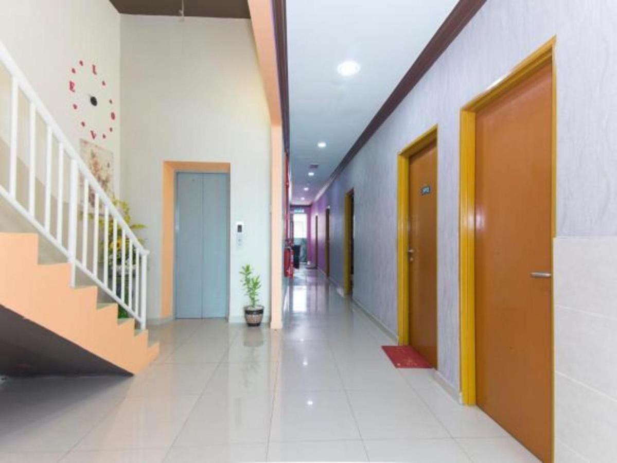 Saujana City Hotel Bandar Saujana Putra Ngoại thất bức ảnh